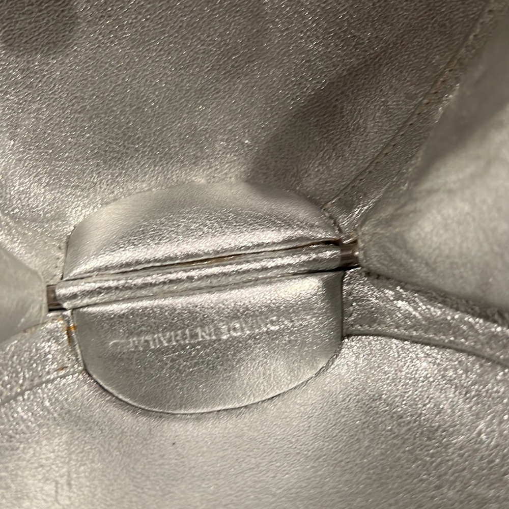 RARE Judith Leiber Heart & Snake Miniaudiere - Picture 9 of 12